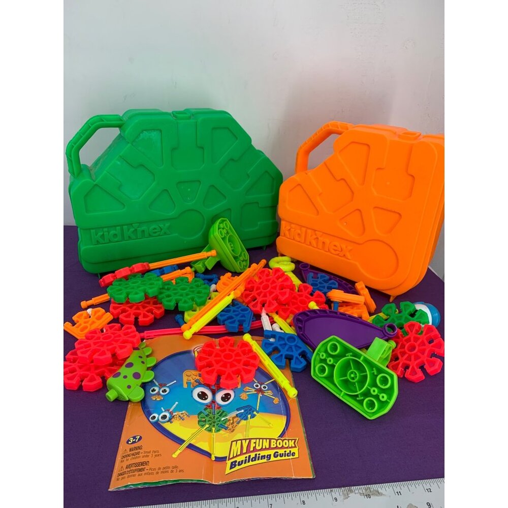 Kid k’nex 2 Incomplete Sets One Instruction Booklet Two Cases Random Pieces